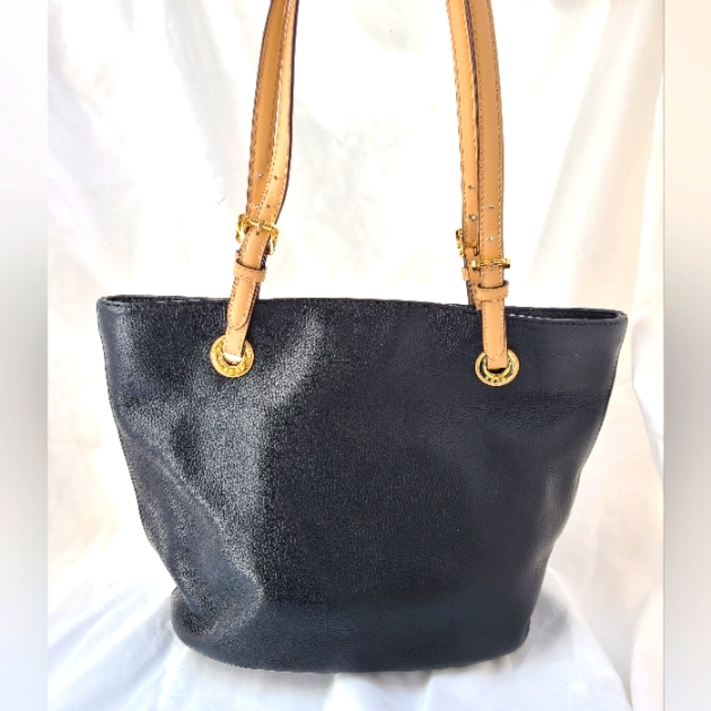 AUTHENTIC Michael Kors Black Pebbled Leather Jet Set Tote